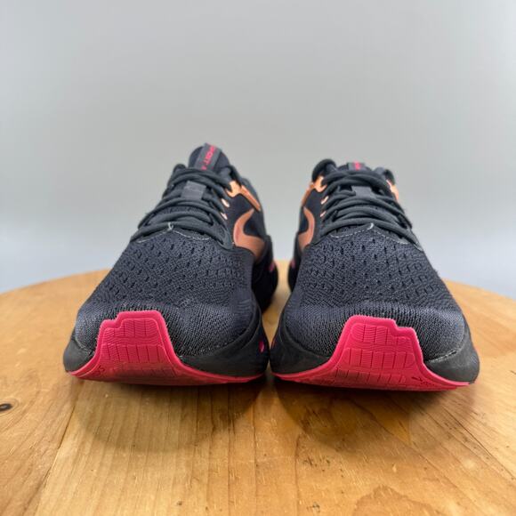 Brooks Ghost Max Womens Size 9 Shoes Black/Raspberry Athletic Running Sneakers - Picture 2 of 8